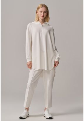 Straight Legs Pin Tuck Solid Trousers