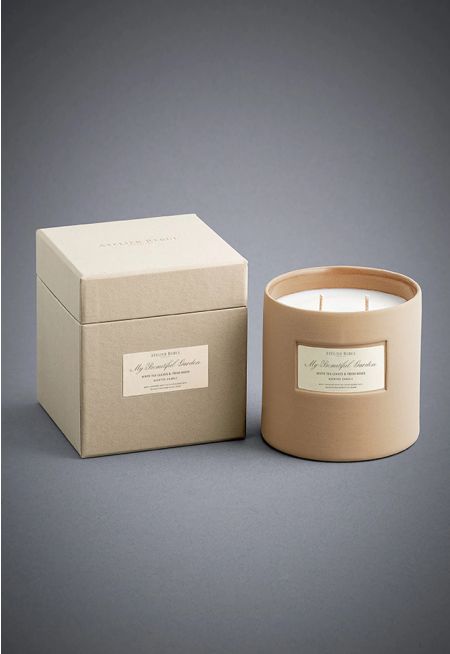 White Tea Leaves and Fresh Roses Candle 650 gr