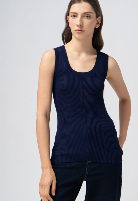 Solid knitted Sleeveless Top