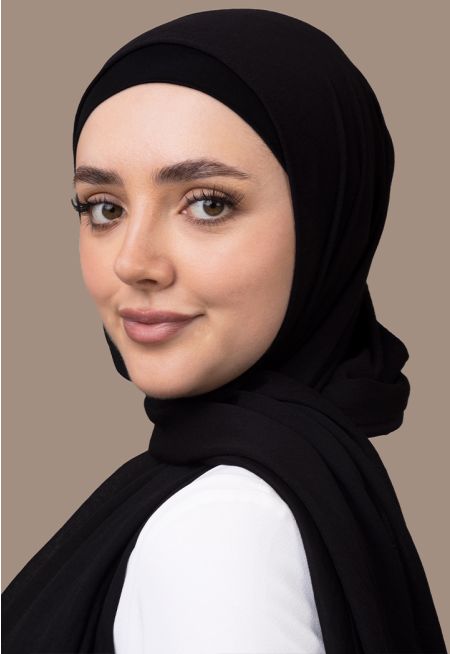حجاب سادة محبوك